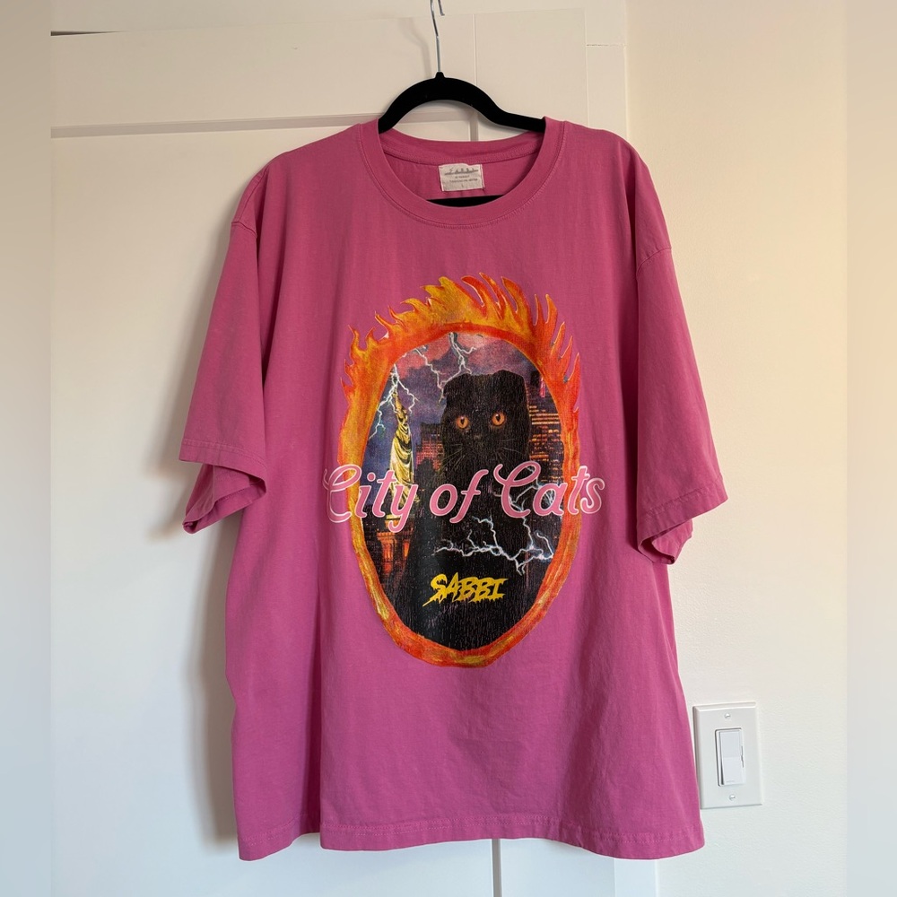 Sabbi Very Oversized Cats Tee 🐱